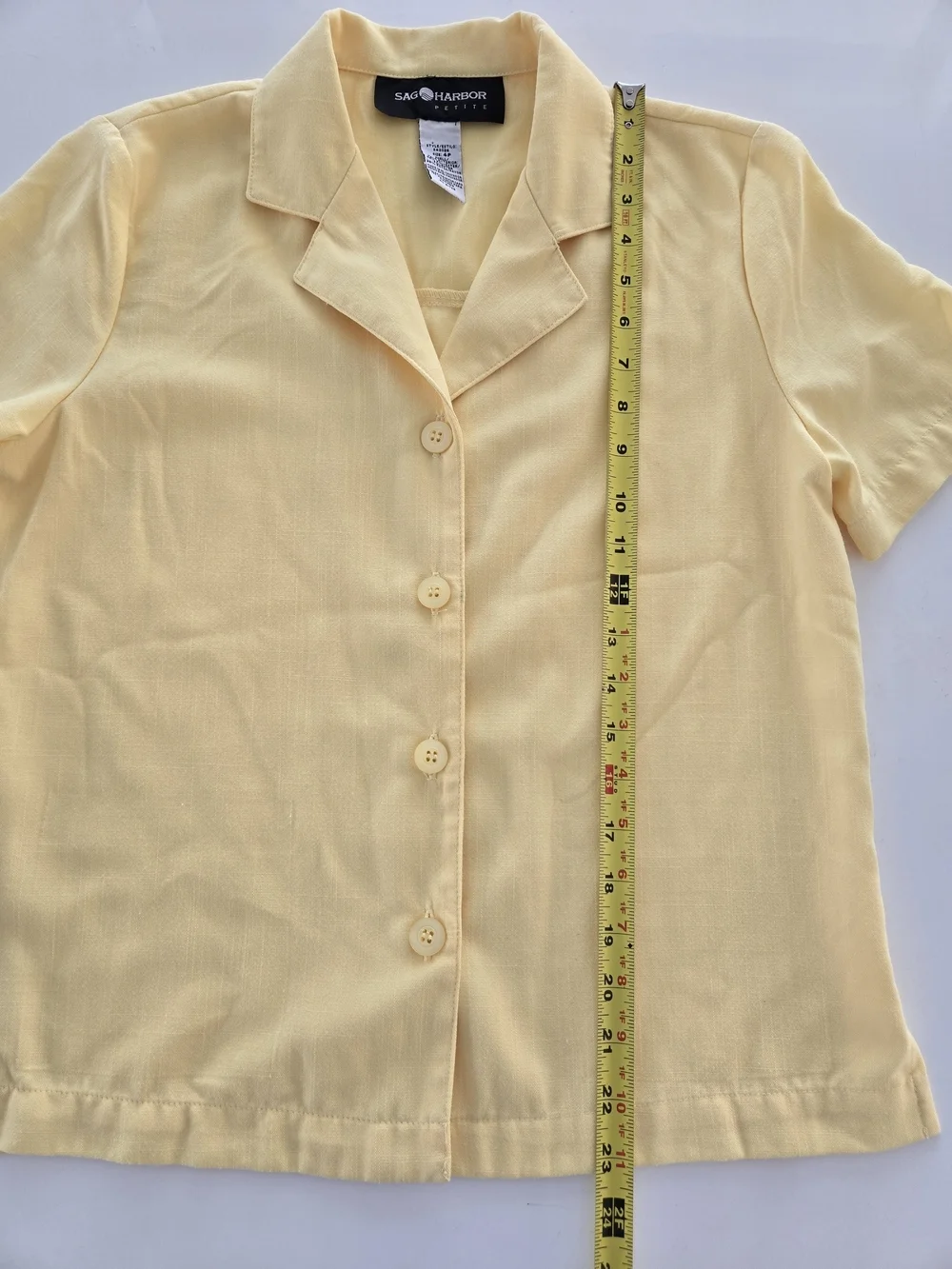 Sag Harbor Petite Pale Yellow Two-Piece Set Top Size 4 Short Size 6